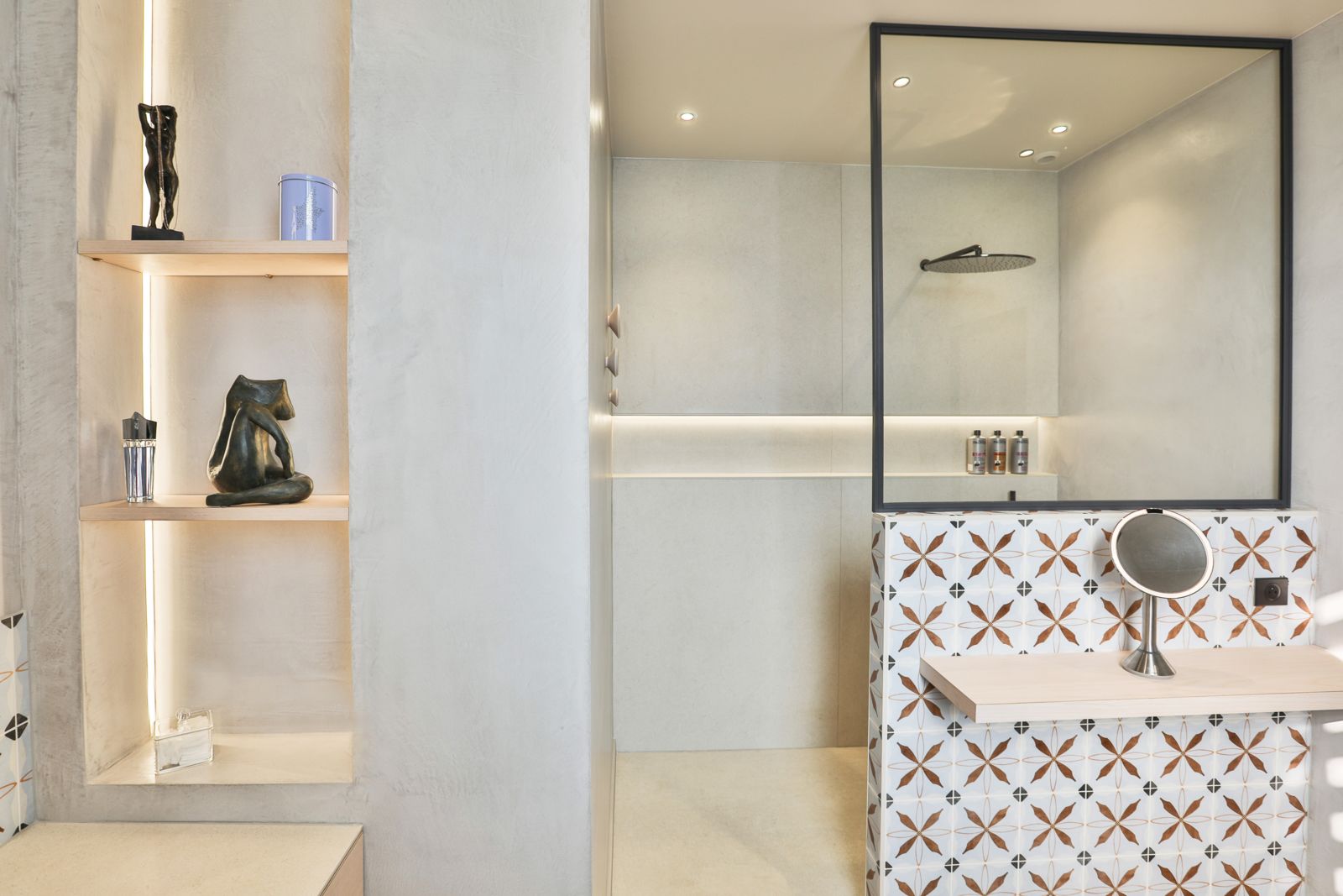 Salle d'Eau Contemporaine